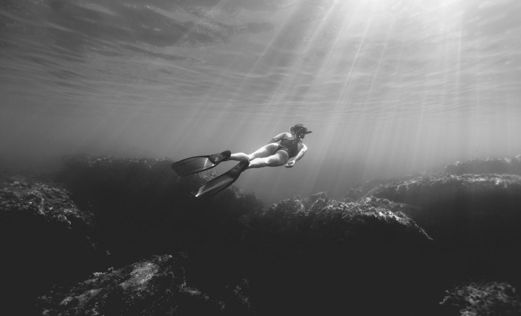 LA ISLA collection NOW_THEN by Enric Gener 27mm, underwater photography, sea photo, freediving, ecofriendly neoprene, ecoprene nowthenlabel